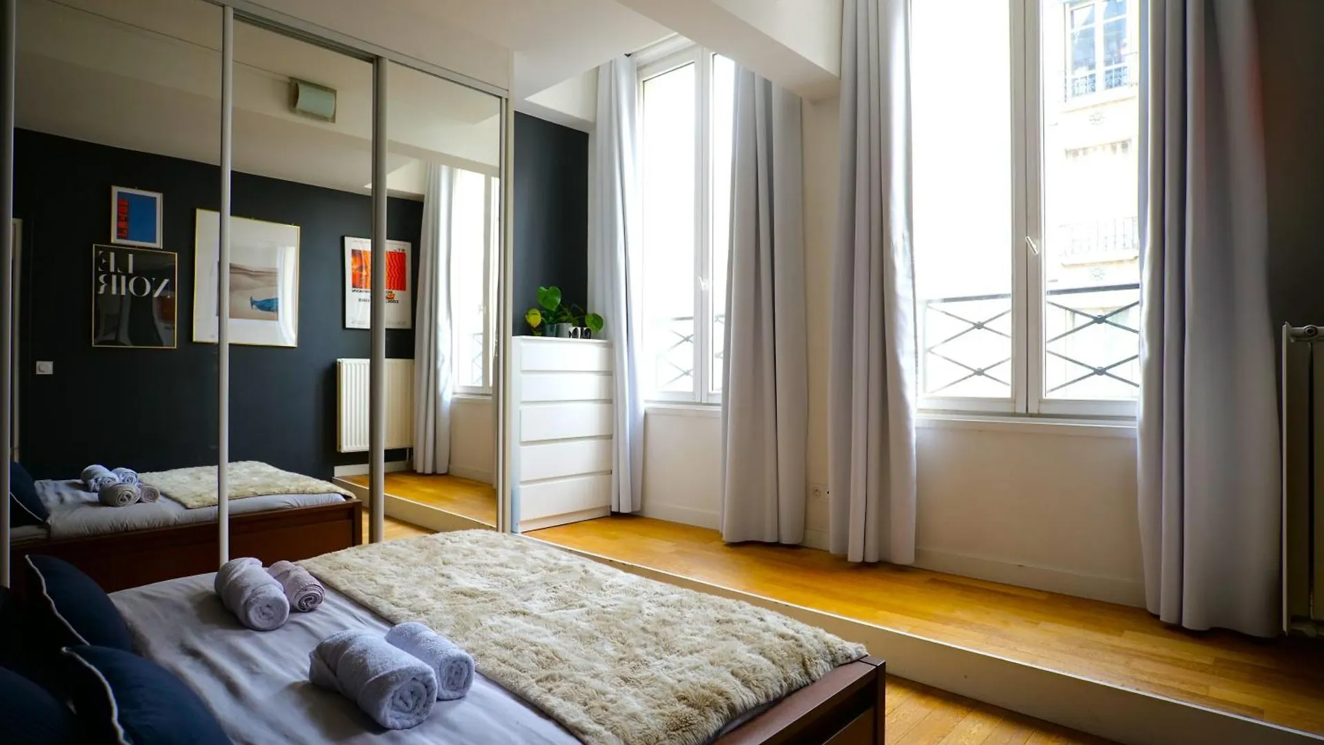 Beautiful Parisian Loft Style In The Heart Of *